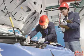 全国新能源汽车技能大赛湖南选拔赛衡阳开赛图片