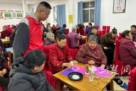 武松高速项目部联合驻地开展志愿服务活动图片