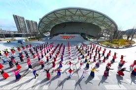 春风共舞女神有约，杭州亚运公园举行太极排舞展演活动图片