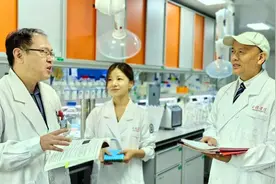 重庆专家在人脑导航系统的“指南针”上发现新型细胞图片