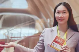 聚焦亚布力论坛｜民营企业家发展信心源于何处？图片