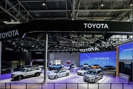 凯美瑞、赛那、铂智新车亮相，广汽丰田明星家族登陆北京车展图片