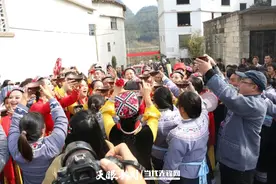 荔波小七孔镇：探索“一心两轴一区”布局推动乡村旅游蓬勃发展图片