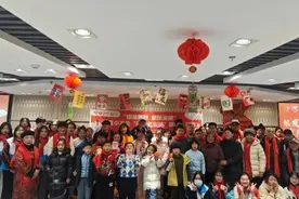 趣迎新春，宝山高境的“小先生”重拾春节“仪式感”图片