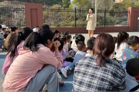 【幼儿教育】衡阳县新时代广场幼儿园开展消防应急疏散演练图片