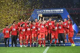 2024中超落幕 上海海港夺冠，上海申花获亚军，武磊赛季34球捧金靴图片