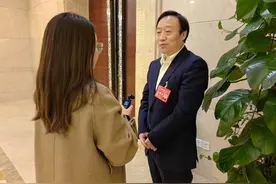 封面新闻专访重庆市人大代表、璧山区委书记秦文敏 争当双城经济圈建设先行区“排头兵”图片