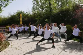 鹤壁老城的百年传承 看通背拳如何从“非遗”成为课间操图片