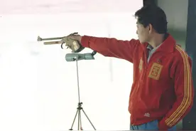 许海峰是怎样拿第一块金牌的？图片
