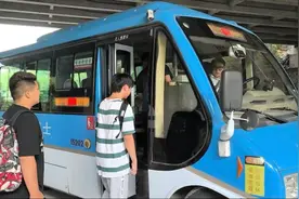9500公交车今日正式开通  南岸银湖村居民出行更方便图片