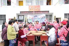 印江杉木岭村：农村妇女别样过“三八” 技能比拼展风采图片
