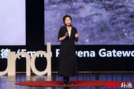 周轶君：在群山褶皱里寻找答案图片
