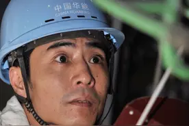 “齐鲁时代楷模”程平：三分悟性七分痴迷，匠心焊制“无缝天衣”图片