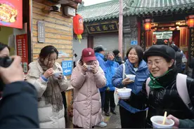 山东的年味｜关帝庙喝腊八粥，年味越来越浓了图片