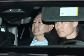 被逮捕后的尹锡悦：关押在单人牢房，有监控摄像头24小时监视｜国际观察图片