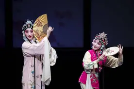 千面杜丽娘，大师传承版《牡丹亭》精彩上演图片