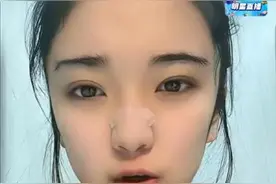 指控郑某峰的女演员：当时整个人都吓傻了 拍完戏一两年才跟父母说图片