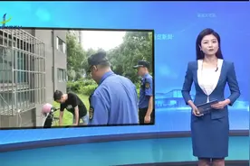 上海电动自行车新规施行 嘉定城管加大执法检查力度视频封面