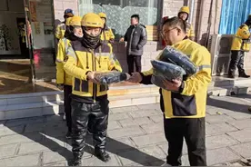 充电宝免费用、骑手餐优惠吃，美团向骑手送上多项冬季关怀图片