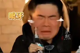 董宇辉撞脸山东博物馆镇馆之宝：“我在山东肯定很有市场”图片