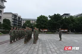 临武县：聚焦实战 开展民兵“四会”教练员集训图片