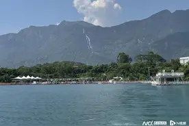 十一黄金周，快乐到广州森林海，来与白水仙瀑对望图片