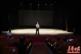 逐浪全国剧展，话剧《沧浪之水》复排图片