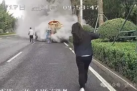 济南白马山隧道突发，这一幕刷屏了图片