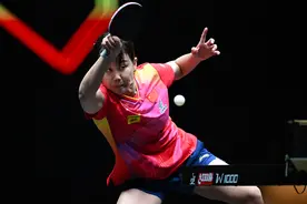 （体育）乒乓球——WTT中国大满贯：陈幸同晋级四强图片