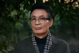 中国作协副主席麦家：AI太完美，但它没有可以触摸的眼泪图片