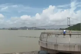 东莞一观景台遍地大小便？游客直呼恶臭难受图片