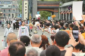 江苏13个设区市中考落下帷幕图片