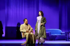 胡军卢芳夫妻档《雷雨》来沪，演绎孤独的周朴园与最极端的蘩漪图片