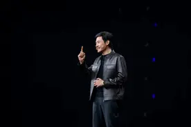 小米生态链总经理删除不做卫生巾微博，小米已有卫生护垫类商标，网友喊话雷军：可以悄悄做图片