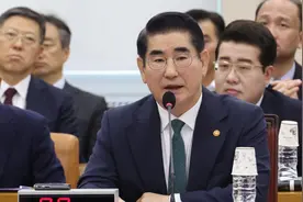 韩国前防长提供重要证词：未收到总统下达的逮捕政治界人士的指示图片