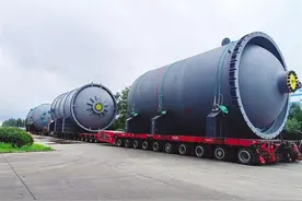 “大罐子！”兰石重装承制国内单线产能最大PTA项目设备完工图片