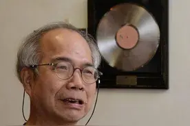 香港“词坛圣手”卢国沾去世，他的3000首金曲承包了三代人的青春图片