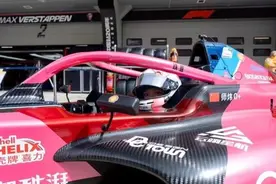 完成F1学院赛的首次测试后，中国最快女司机“铁豆”这么说……图片