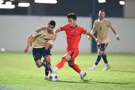 国足热身赛获胜！3-1战胜科威特，塞尔吉尼奥出场图片