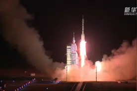 神舟十九号载人飞船发射取得圆满成功 来看精彩瞬间图片