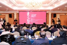 大写意的风吹到了济南？图片