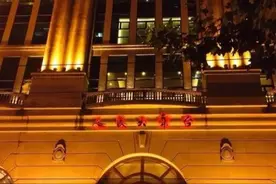 为获得唯一入职资格展开心理战，音乐剧《六个说谎的大学生》7月在沪首演图片
