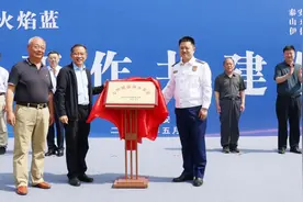泰安消防携手高校医院，共建“心灵港湾”，守护英雄“心”防线！图片