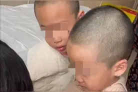 一家四口被大火围困，大人重度烧伤，面临巨额医疗费用 ，家属求助 | 记者帮办图片