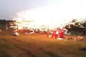 河南一打铁花团队被江苏一景区拖欠4万余元演出费？涉事景区已暂停营业，当地文旅介入图片