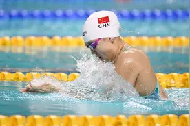 游泳全锦赛：唐钱婷再破纪录 孙佳俊“好事成双”图片