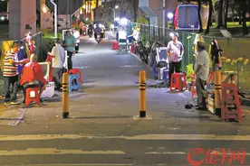 西乡立交桥下的十元理发街：摊主和顾客几乎都属于来深圳的打工人图片