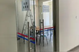 大学生发帖点赞母校，感动上万网友！图片