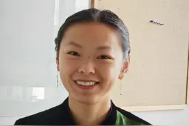 被收养女孩谈归国寻亲：能感到抉择之痛，我只想拥抱他们图片