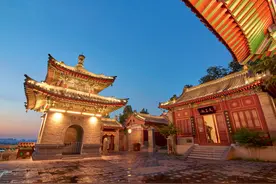 不是李白，也不是杜甫！大唐诗坛中，存世唐诗数量最多的诗人是谁？图片